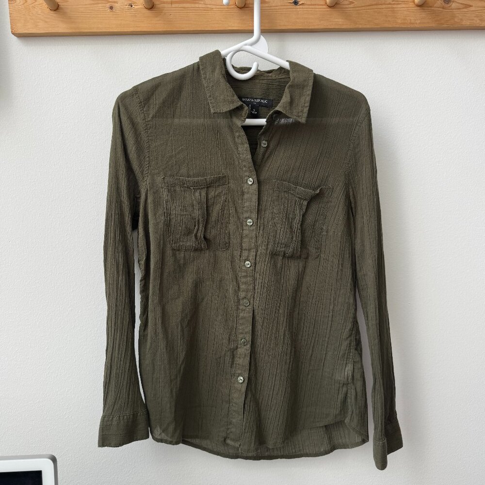 Dark Green Gauzy Banana Republic Button Down